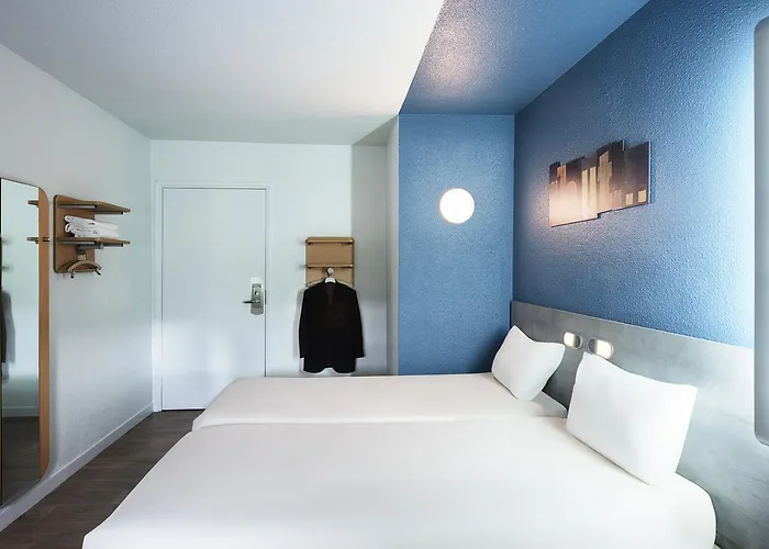 Ibis Budget Les Docks Hotel