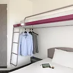 Ibis Budget Les Docks 2*