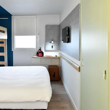 Ibis Budget Les Docks Hotel
