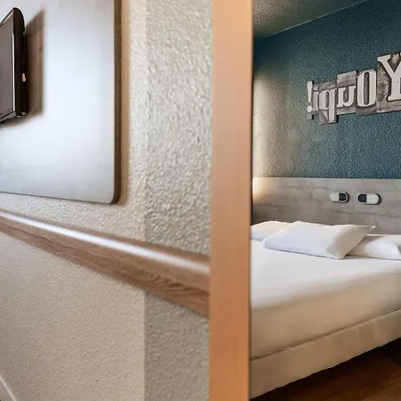 Ibis Budget Les Docks 2*