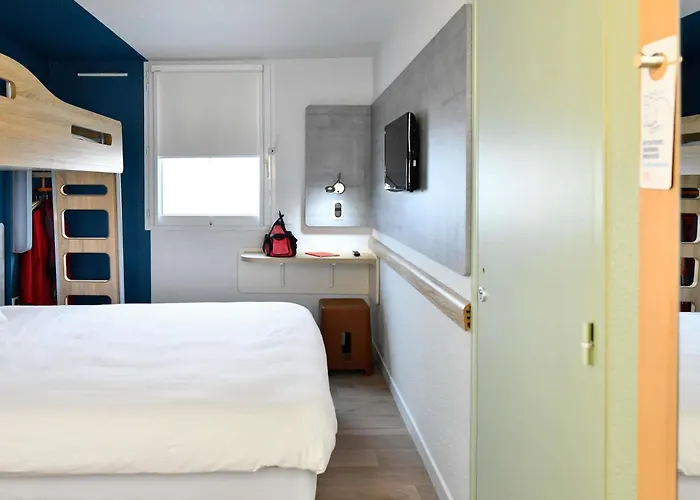 Ibis Budget Les Docks Hotel