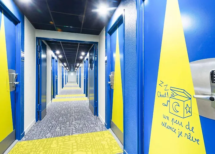 Ibis Budget Les Docks 2*